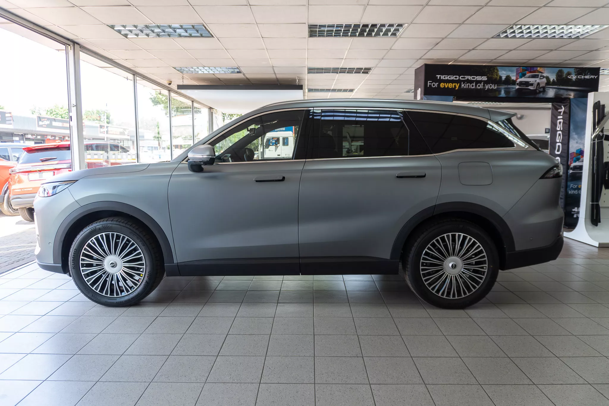 Vehicle Image for 3/3for Chery Tiggo 9 1.5T CSH Plug-In Hybrid Vanguard AWD (automatic | petrol-electric hybrid)